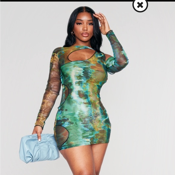 Green Pretty Little Thing Shape mesh dress - Picture 2 of 4